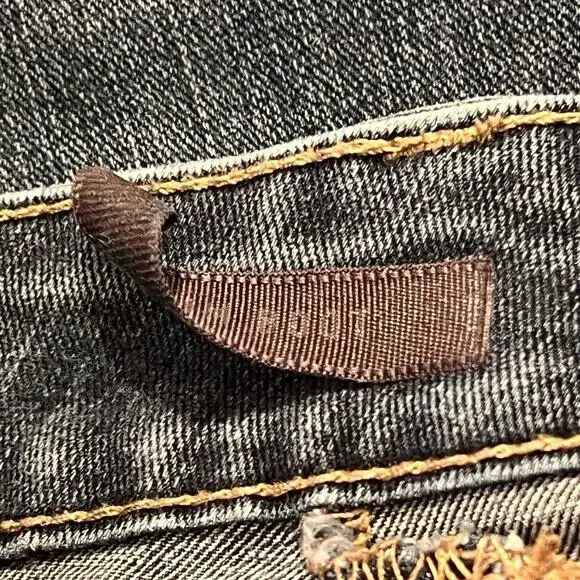 Torrid Jeans Slim Boot Blue Denim Medium Wash Bootcut Stretch Size 26 R = 44x29 - Picture 8 of 9